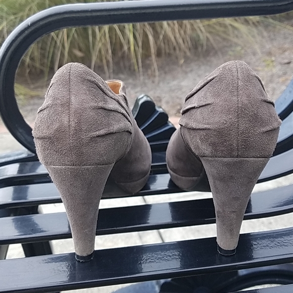 ((Clark's Indigo)) - Picture 2 of 8